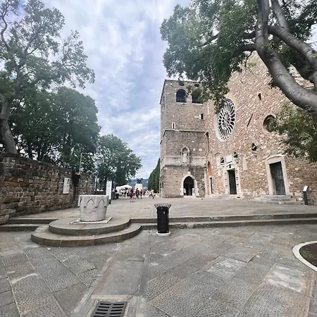 Al Castello * Triest